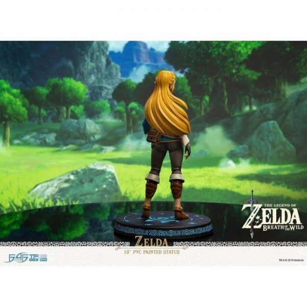The Legend of Zelda Breath of the Wild: Zelda 10 inch PVC Statue